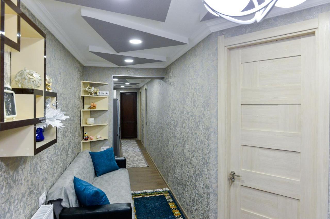 كوتايسي Hostel Look المظهر الخارجي الصورة
