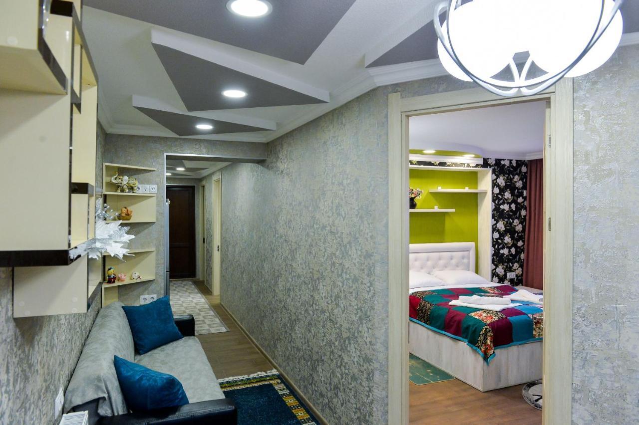 كوتايسي Hostel Look المظهر الخارجي الصورة