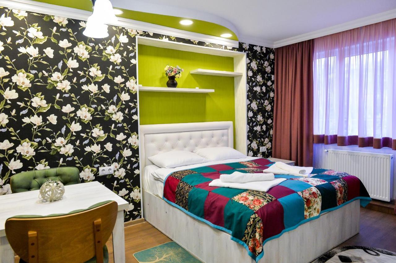 كوتايسي Hostel Look المظهر الخارجي الصورة